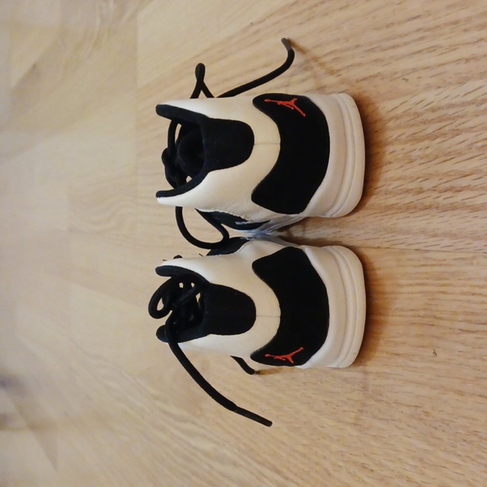 Jordan Aurora shoes size 5C Unisex - Picture 5 of 7